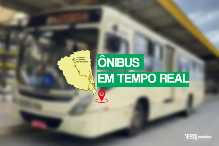 Uma imagem com fundo desfocado de um ônibus do Terminal de Fazenda Rio Grande. Sobreposta, há um ícone geográfico do Terminal e o texto em verde e branco: 'ÔNIBUS EM TEMPO REAL'. No canto inferior direito, o logo do portal FRG Notícias.
